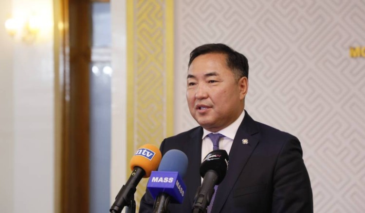  Б.Пүрэвдорж: Эрчим хүчний тусгаар тогтнол бол Монгол Улсын ирээдүйн хамгийн том хөрөнгө оруулалт. Иймд Ураны ордыг ашиглахтай холбоотой ажлын хэсгийнхэн яаралтай худалдаж энэ ондоо багтаж хөрөнгө оруулалтын гэрээг УИХ-аар батлуулах хэрэгтэй